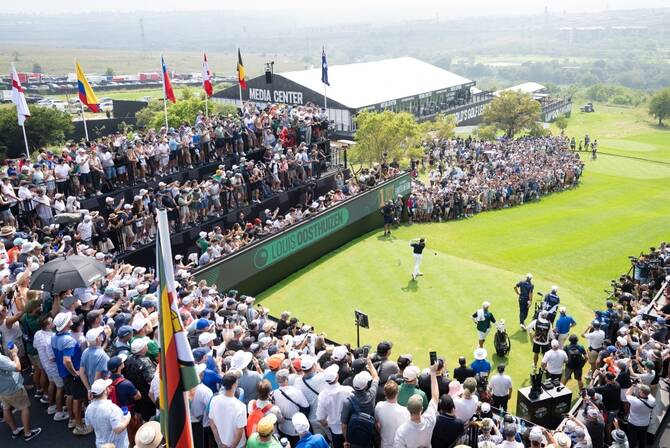 Southern Guards ride local support to top LIV Golf South Africa leaderboard