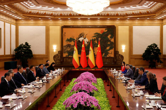 Xi meets Spain PM in China as Madrid seeks stronger ties