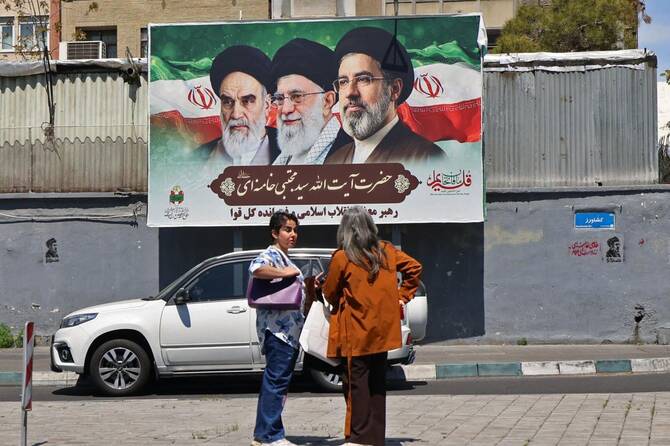 Iran foreign ministry insists on right to enrich uranium, says level negotiable