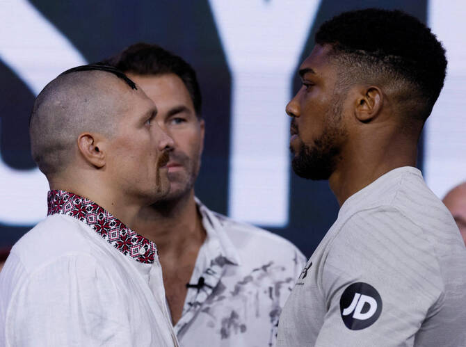 Usyk backs Joshua to beat Fury ahead of heavyweight showdown