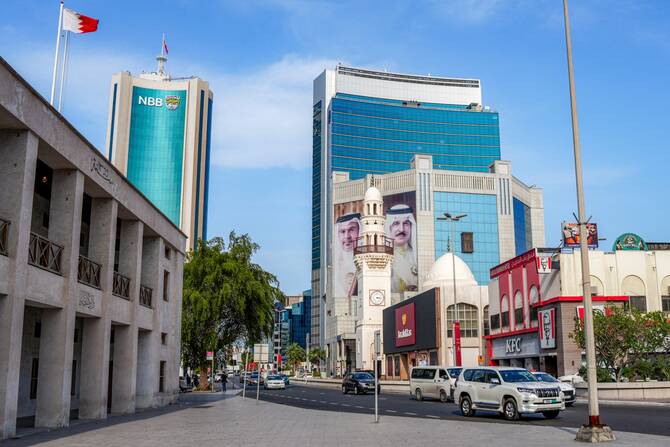 Ten defendants receive prison sentences of up to 10 years for supporting Iranian attacks in Bahrain 