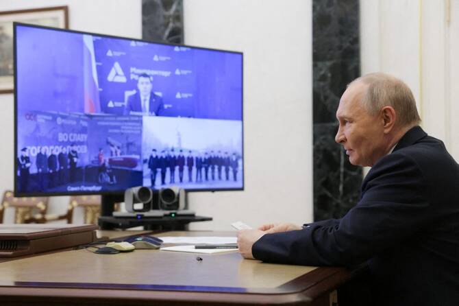 Russia holds massive drills of its nuclear forces as Ukraine steps up its drone attacks