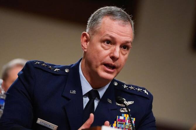NATO not drawing up plans for Hormuz mission, top commander says