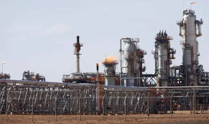 ‘Chokepoint windfall’ offers Algeria a rare opening